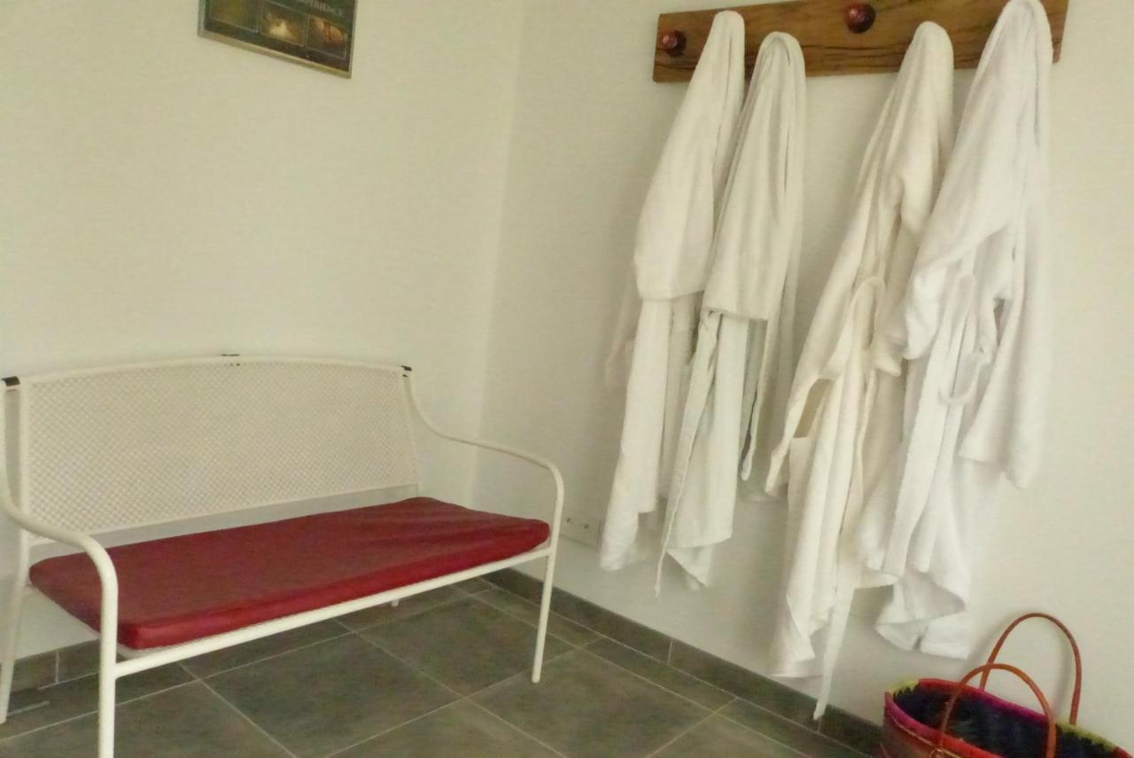 Saint-Fort-sur-Gironde L'Alambic De L'Estuaire B&B 외부 사진
